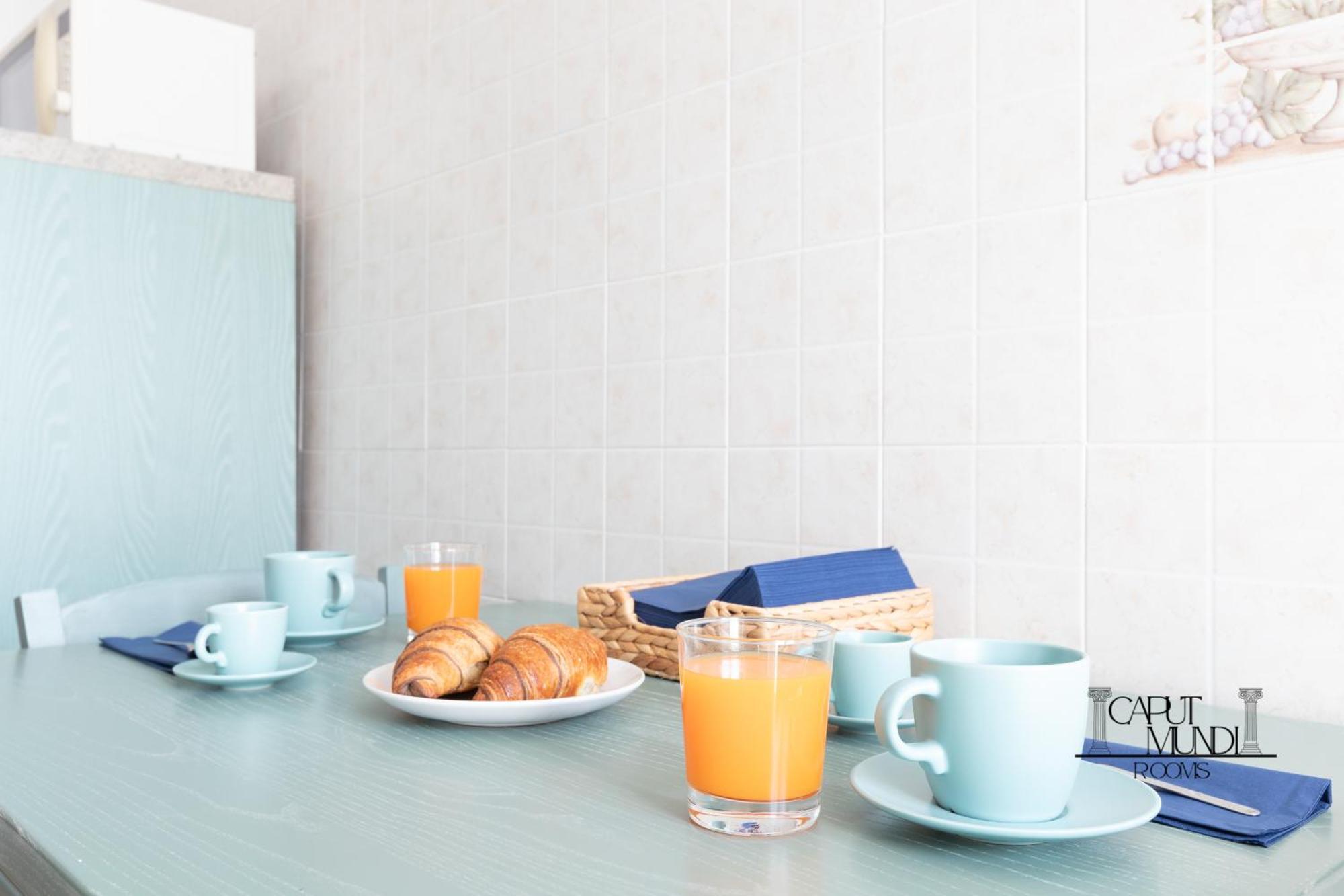Caput Mundi Rooms - 100Mt To Metro A, Terrace, A-C, 15 Min To Center Rome Exterior photo
